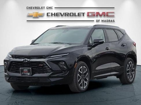 New 2025 Chevrolet Blazer RS w/ Driver Confidence II Package image 7