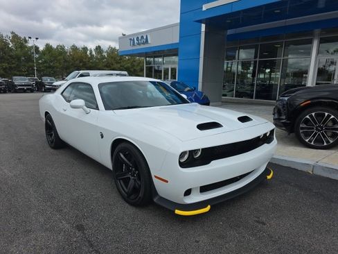 Used 2022 Dodge Challenger SRT Hellcat w/ Plus Package image 1