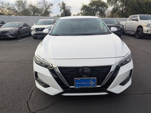 Certified 2022 Nissan Sentra SV image 9