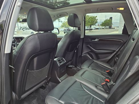 Used 2016 Audi Q5 2.0T Premium AWD/4WD image 16