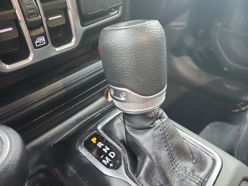 Used 2021 Jeep Wrangler Unlimited Sport AWD/4WD image 17