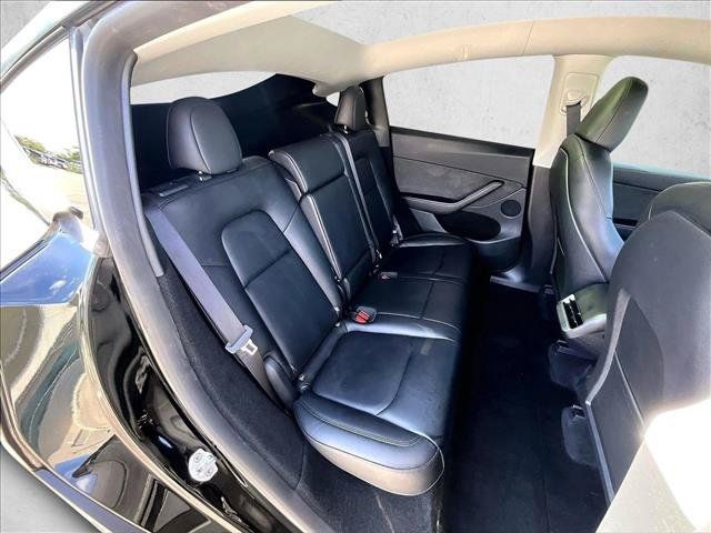 Used 2025 Tesla Model Y Performance AWD/4WD image 26