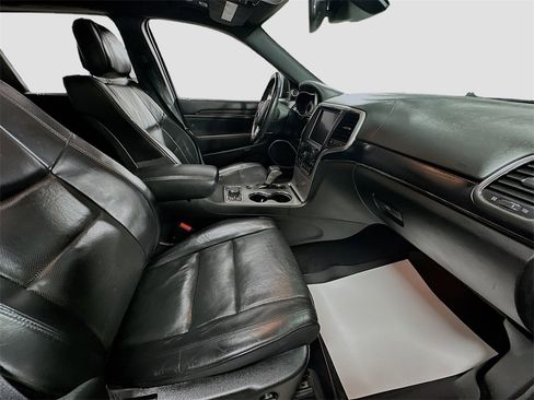 Used 2018 Jeep Grand Cherokee High Altitude image 27