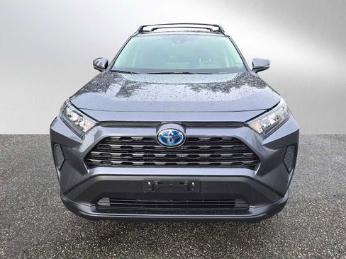 Used 2022 Toyota RAV4 LE image 8