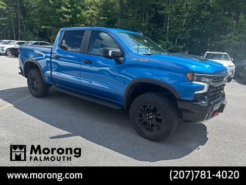Used 2022 Chevrolet Silverado 1500 ZR2 w/ Technology Package AWD/4WD image 2