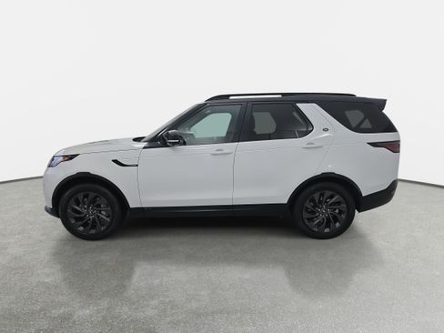 Used 2022 Land Rover Discovery S R-Dynamic image 8
