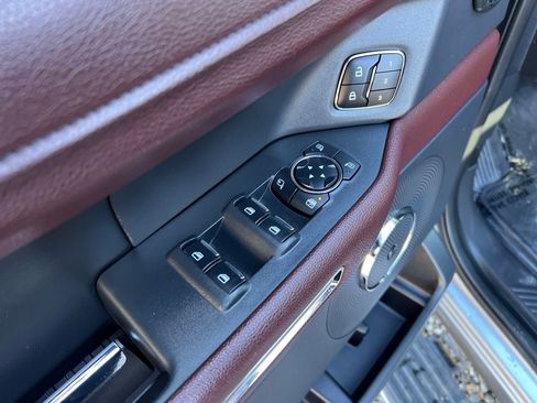 Used 2023 Ford Expedition Max Limited image 16