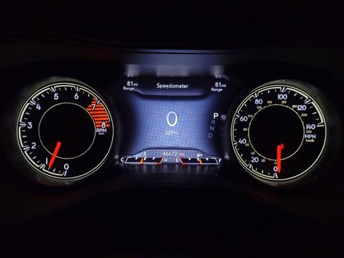 Used 2021 Jeep Cherokee Limited image 23