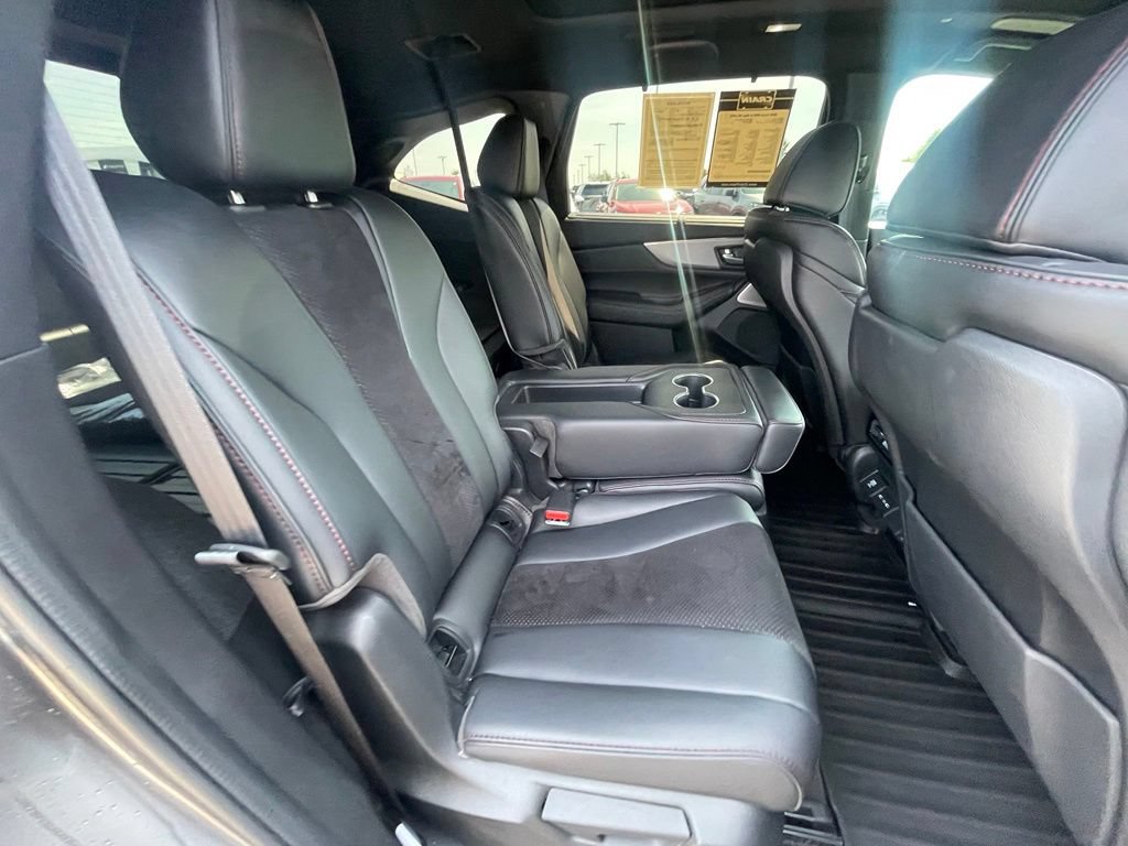 Used 2026 Acura MDX A-Spec AWD/4WD image 30