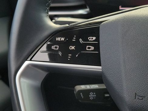 Certified 2025 Audi Q5 Premium w/ Premium Plus AWD/4WD image 9