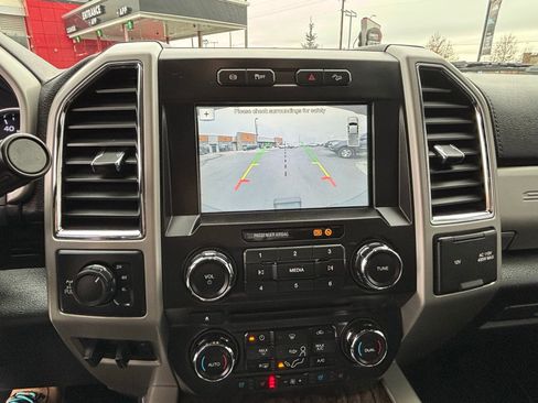 Used 2018 Ford F250 Lariat w/ Lariat Value Package image 18