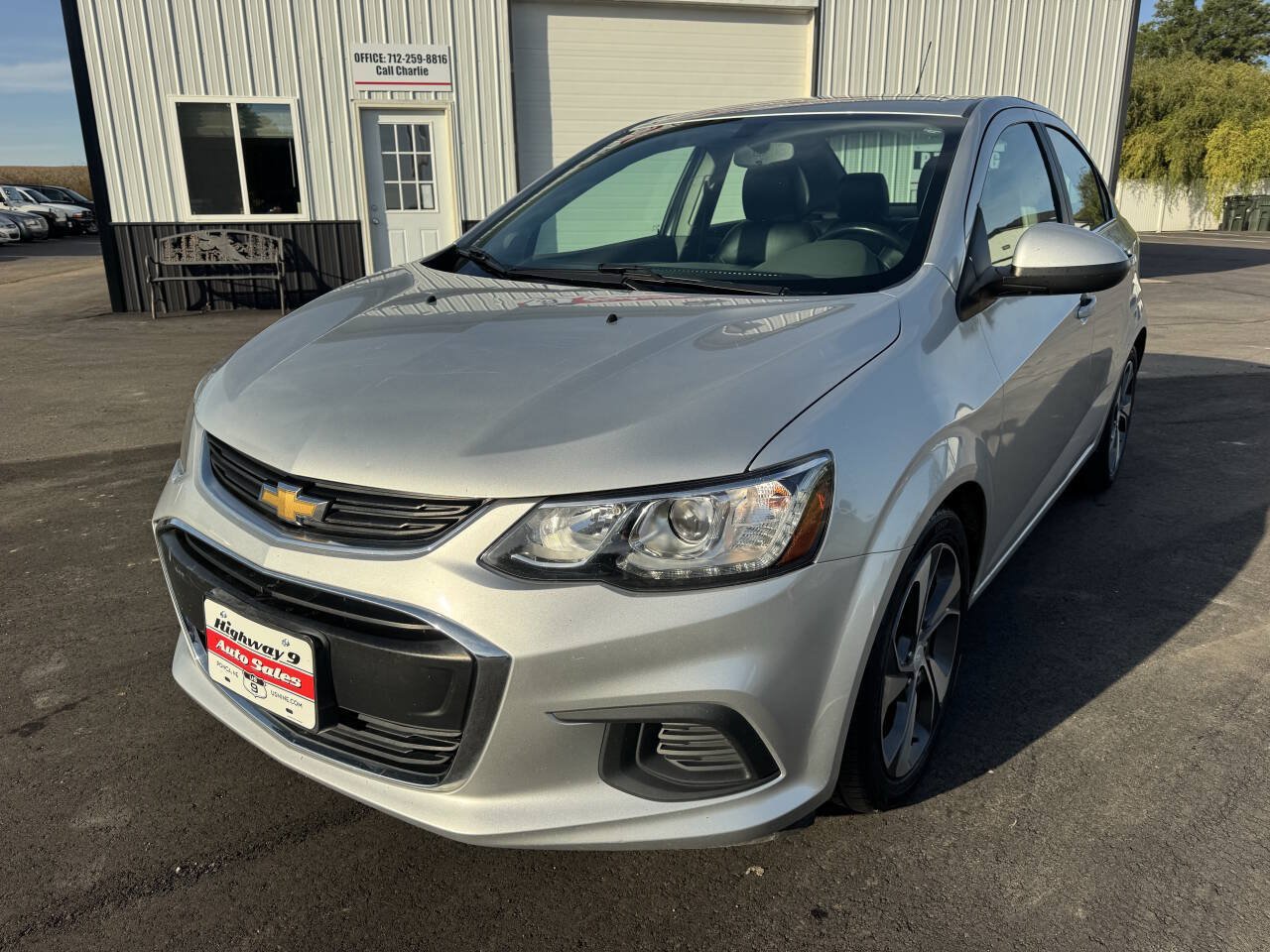 Used 2018 Chevrolet Sonic Premier FWD image 9