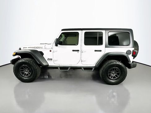 Used 2021 Jeep Wrangler Unlimited Rubicon w/ Xtreme Recon 35" Tire Package AWD/4WD image 8
