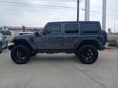 Used 2018 Jeep Wrangler Unlimited Rubicon AWD/4WD image 6