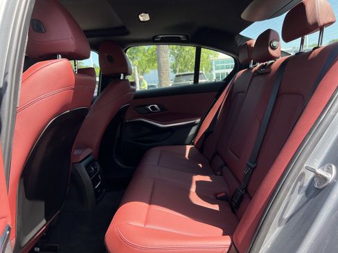 Used 2025 BMW 330i Sedan image 31