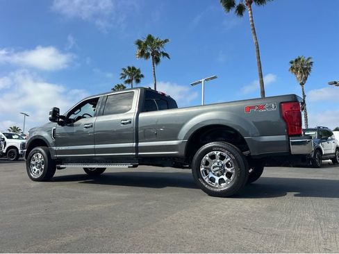 Used 2020 Ford F350 Lariat w/ Lariat Ultimate Package AWD/4WD image 4