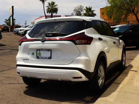 Used 2024 Nissan Kicks S FWD image 13