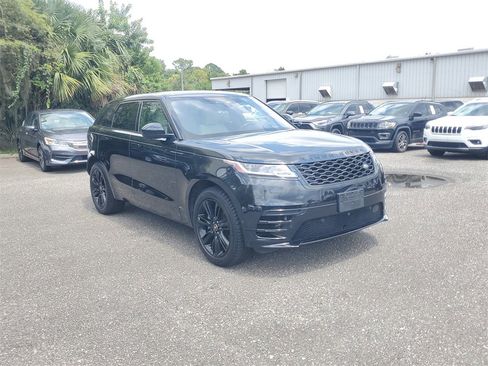 Used 2021 Land Rover Range Rover Velar R-Dynamic S image 7