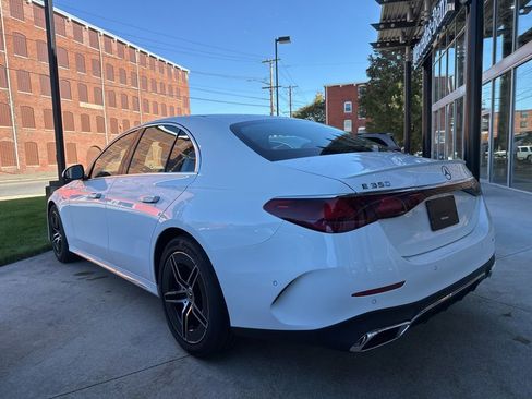 New 2026 Mercedes-Benz E 350 4MATIC Sedan image 4