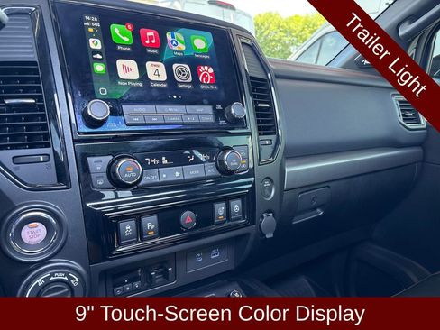 Used 2023 Nissan Titan PRO-4X w/ Pro-4x Convenience Package AWD/4WD image 19