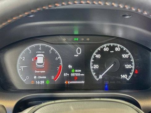 Used 2024 Honda HR-V Sport image 12
