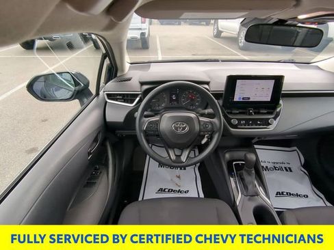 Used 2024 Toyota Corolla LE FWD image 38