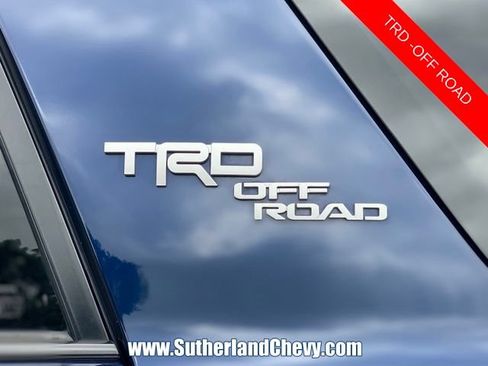 Used 2020 Toyota 4Runner TRD Off-Road Premium w/ Moonroof Package AWD/4WD image 12