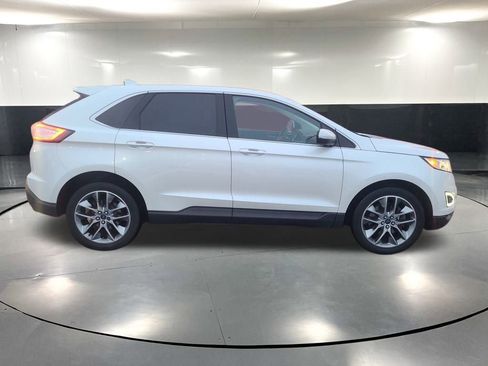 Used 2015 Ford Edge Titanium w/ Equipment Group 301A image 4
