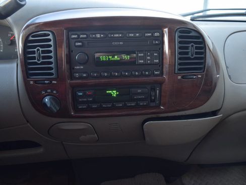 Used 2003 Ford F150 Lariat image 24