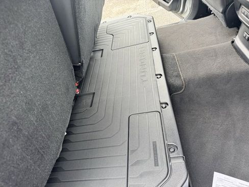 Used 2022 Toyota Tundra Platinum image 18