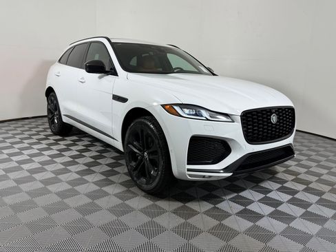 New 2026 Jaguar F-PACE R-Dynamic S image 8