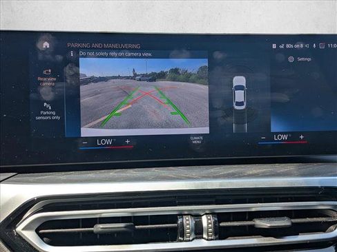 Used 2023 BMW 330i xDrive Sedan w/ Premium Package image 11