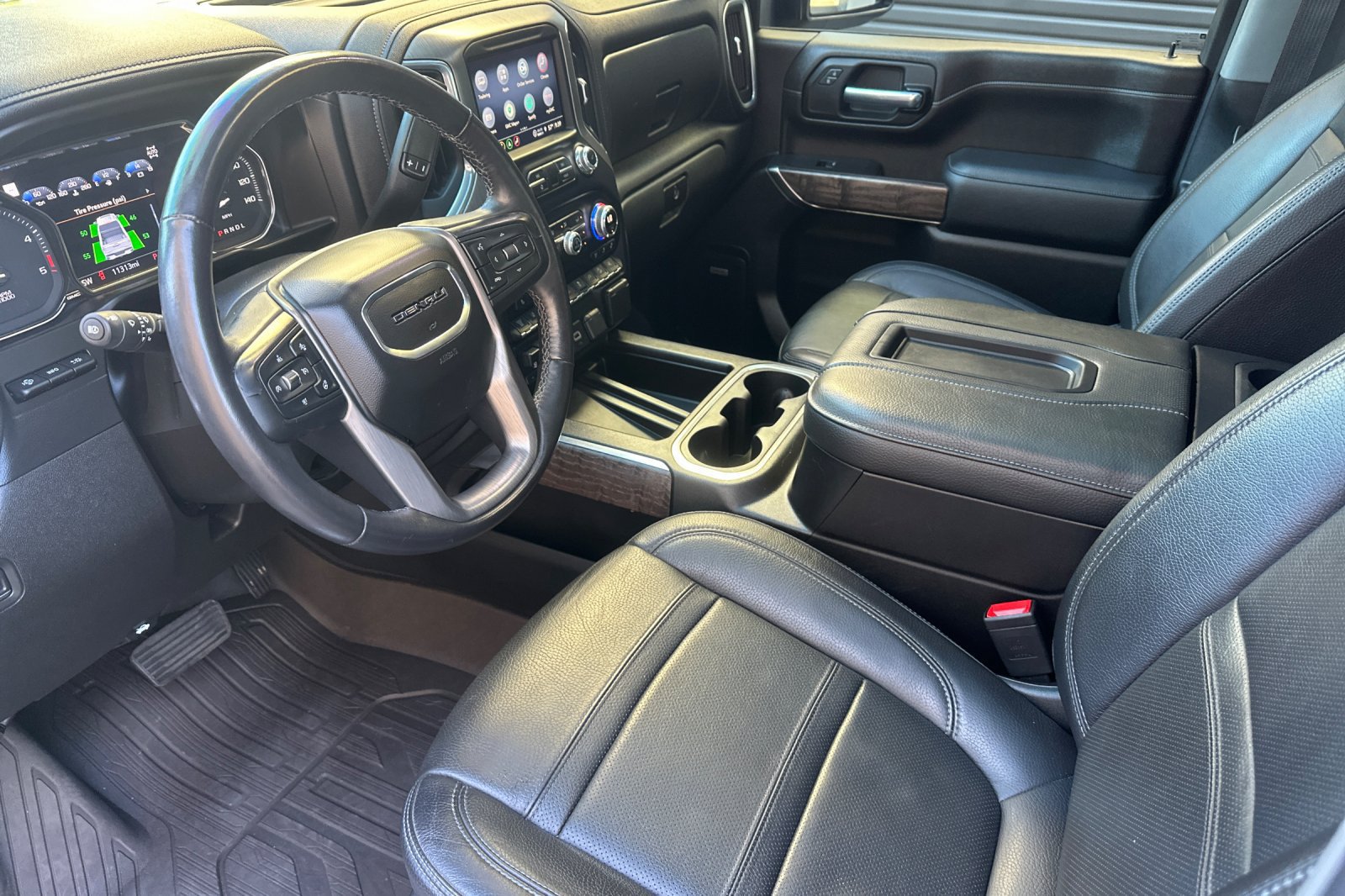 Used 2021 GMC Sierra 2500 Denali w/ Denali Ultimate Package AWD/4WD image 10