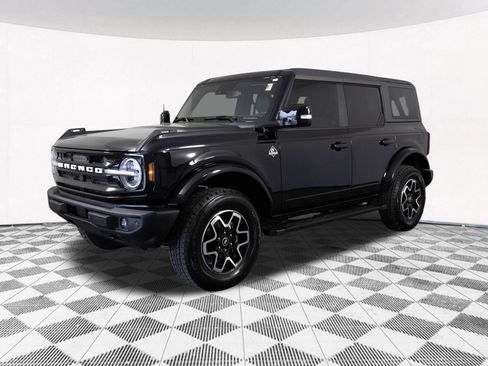 Used 2024 Ford Bronco Outer Banks AWD/4WD image 11