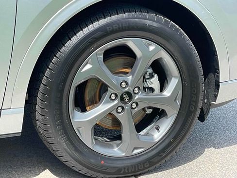 Used 2024 Ford Escape ST-Line FWD image 18