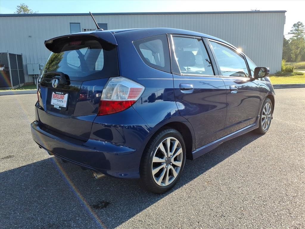Used 2013 Honda Fit Sport image 4