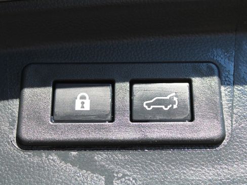 Used 2023 Subaru Outback Onyx Edition XT image 11