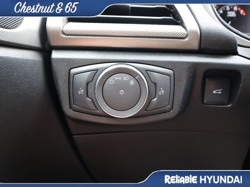Used 2018 Ford Fusion SE w/ Fusion SE Technology Package FWD image 31