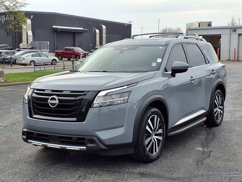Certified 2023 Nissan Pathfinder Platinum w/ Cargo Package image 2