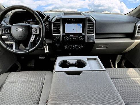 Used 2016 Ford F150 XLT w/ Equipment Group 302A Luxury RWD image 10