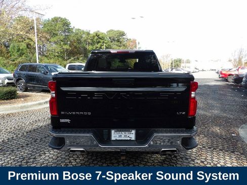 Used 2022 Chevrolet Silverado 1500 LTZ w/ Z71 Off-Road Package image 7
