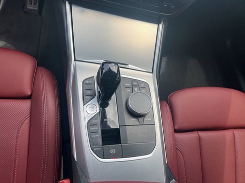 Used 2022 BMW 330i Sedan w/ M Sport Package RWD image 14