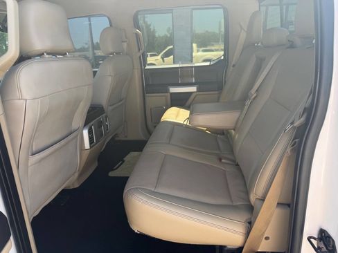 Used 2015 Ford F150 Lariat AWD/4WD image 10