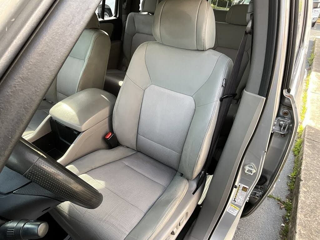 Used 2011 Honda Pilot EX image 16
