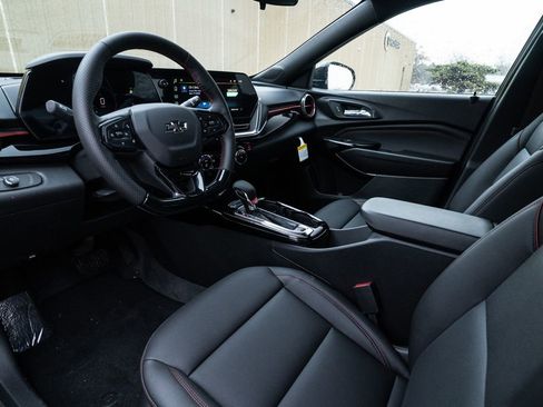 New 2026 Chevrolet Trax RS image 13