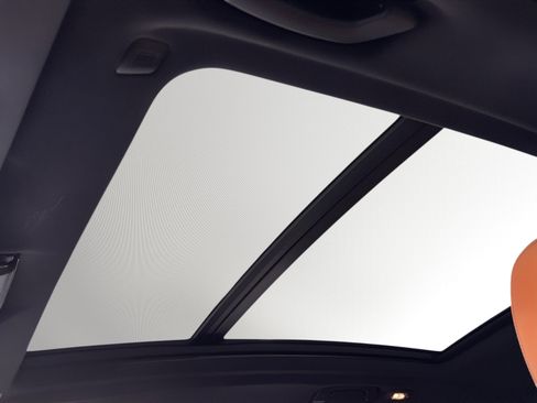 Used 2023 BMW X3 sDrive30i w/ Premium Package image 18