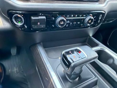 Used 2025 Chevrolet Silverado 1500 LT w/ Z71 Off-Road Package AWD/4WD image 61
