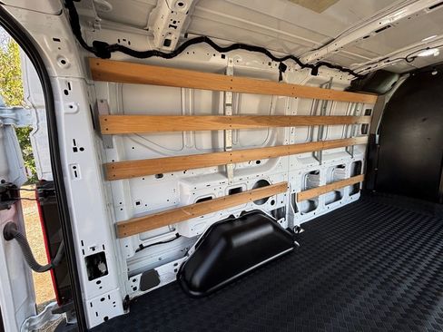 Used 2024 Ford Transit 250 Base w/ Exterior Upgrade Package image 21