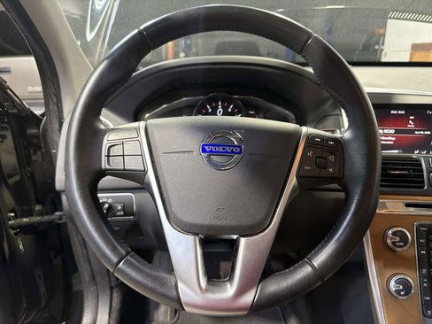 Used 2017 Volvo XC60 T6 Inscription w/ Preferred Option Package AWD/4WD image 17