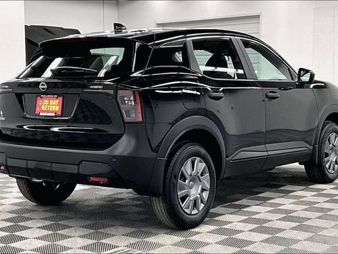New 2026 Nissan Kicks S FWD image 17
